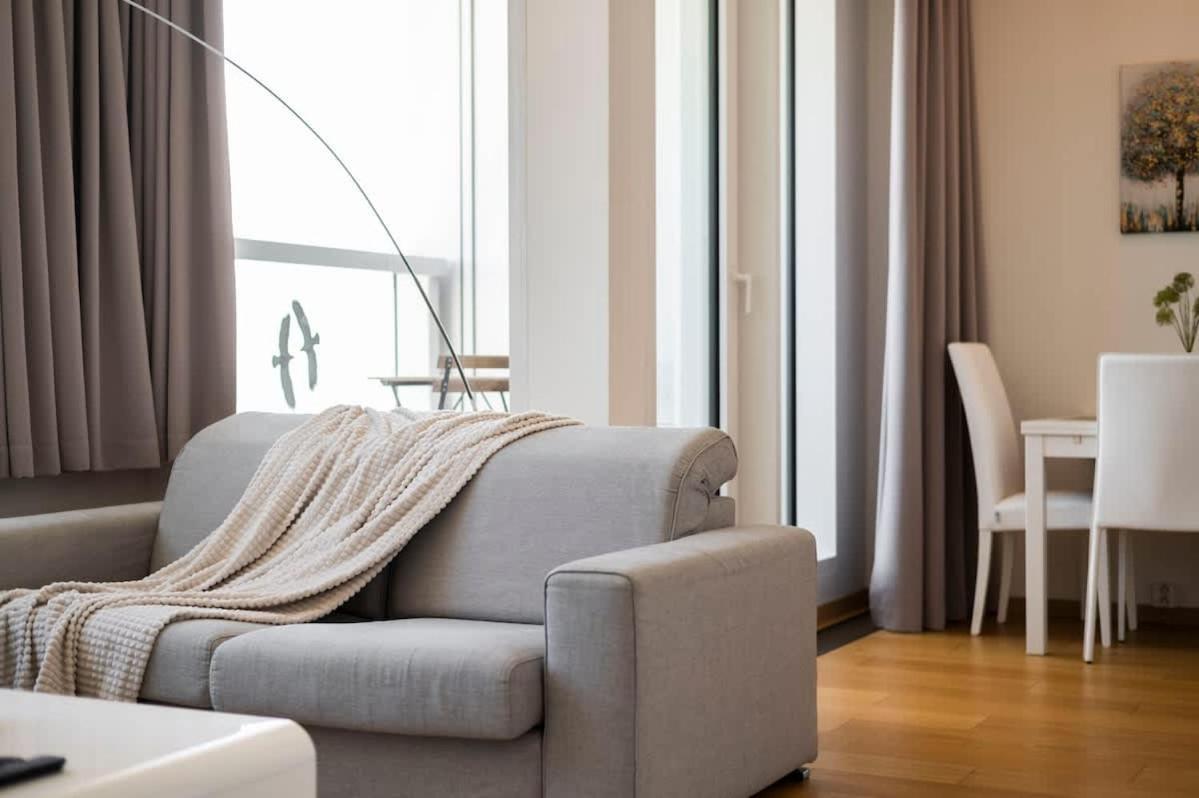 Luxury 1Bdrm On The 28Th Floor Apartment Bratislava Exterior photo